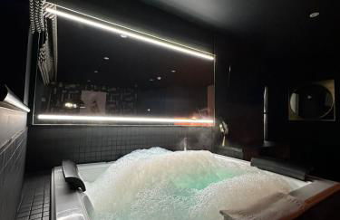 Secret Suites Lancaster - Foto 1