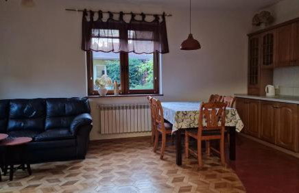 "Jabłonie i grusze" Nice home in a big garden with sauna and wifi - Foto 9