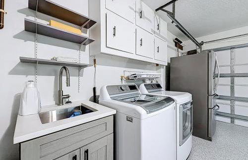 Heated Saltwater Pool Retreat Near PGA Sleeps 8 - Foto 24