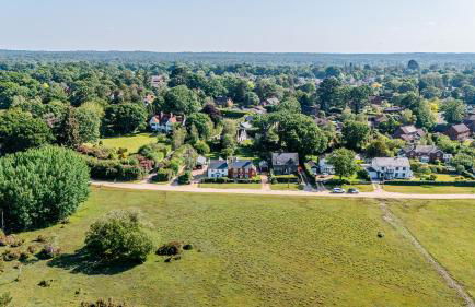 Beautiful Cottage in Brockenhurst with Forest View - Foto 27
