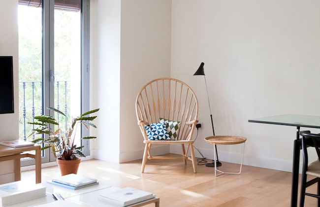 60 Balconies Art - Photo 34