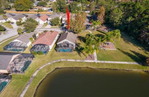 South Facing Pool with Stunning Lake View - Family Friendly Home - Nr Disney - Foto 38