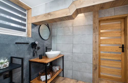 Domek RiverHut Małe Ciche - SkyWalk - blisko do szlaków TPN Wiktorówki, Rusinowa Polana , Gęsia Szyja , Brzeziny , Psia Trawka , Toporowa Cyrhla , Murowaniec , Hala Gąsienicowa - Foto 52