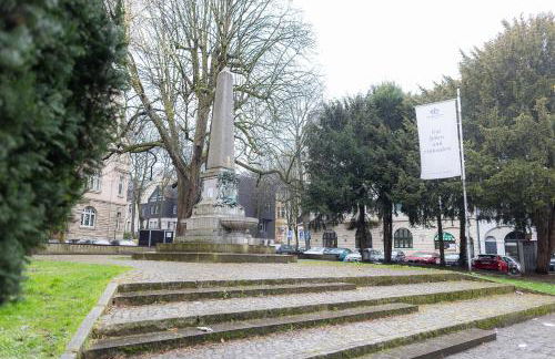 Brunnenblick Gastromeile, City, Messe & Stadionnah - Photo 57