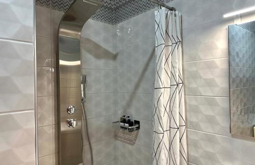 Εmerald Luxury Suite Thessaloniki - Foto 24