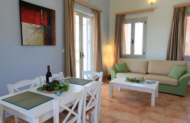 Nafsika Beach House Large Private Pool Walk to Beach Sea Views A C Wifi Car Not Required - 1880 - Foto 9