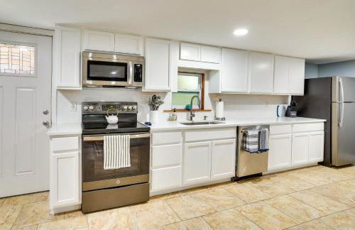 Lakefront Home with Screened Porches in Frostproof! - Photo 10