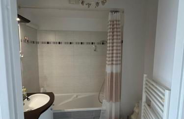 Toulouse Marengo-Gare Matabiau - Médiathèque-Allées Jean Jaurès proche ligne B Parking privé sécurisé gratuitprivé - Foto 21