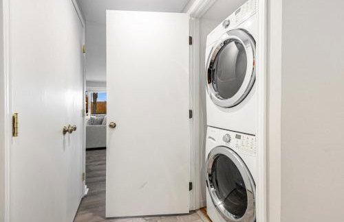 Scenic AGaMing Escape Torch Lake Views and Golf - Foto 8