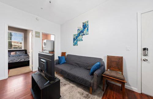 Cozy 1 bdr/1br near downtown - Photo 8