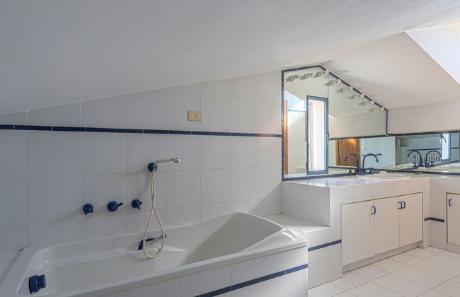 6 bedroom House in Scandicci with private pool and garden - Photo 25