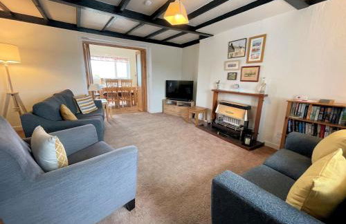 Traditional Cottage with Beautiful Views - Pass the Keys - Foto 7