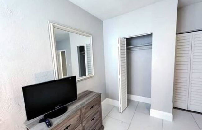 Hollywood Hideaway Luxe 3BR Escape - Foto 14