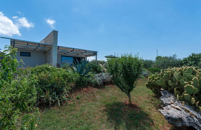 Modern Villa With Pool, Covered Terrace and sea View - Foto 22