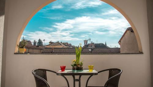 La Loggia su Acqui. Centro, wi-fi, aria condizionata, ascensore - Foto 2