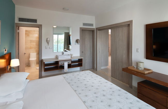 Luxury Penthouse & Imperial Suites - Photo 3