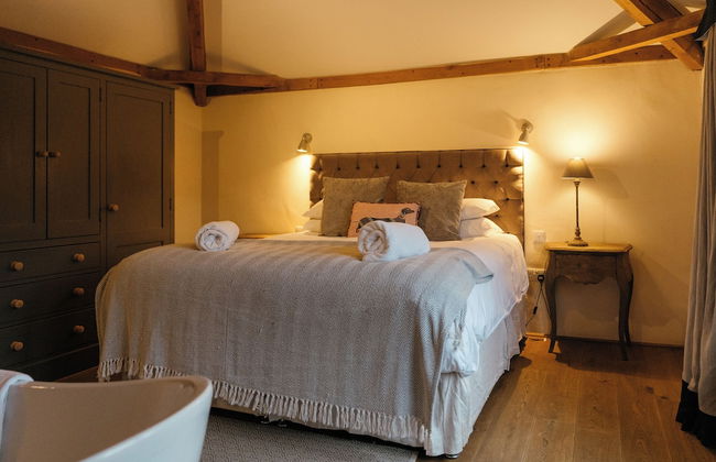 Retreat East - Photo 44