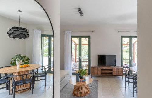 Syra Suites - Photo 14