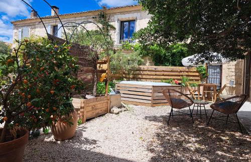 Un air de vignes, au cœur de Maussane, au calme - Foto 2
