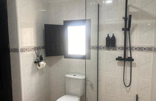 The Courtyard Studio Apartments - Foto 79