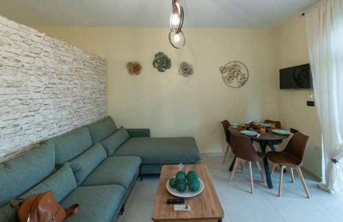 Perion stone apartment sea front - Foto 13