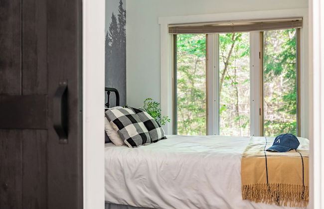 The Après-alpine by Avantstay Cozy Modern Cabin w/ Deck - Foto 3