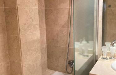 Modern Apartment in Benahavis Village Centre with Underground Parking - Photo 26