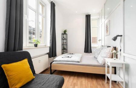 2bedroom in historic villa near Nymphenburg Palace - Photo 9