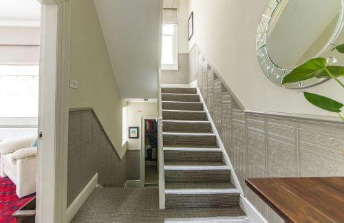 Bespoke Central Town House - Photo 20
