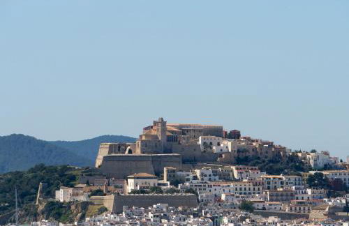 Luxury Awaits: Rent Ibiza Villa 1001 - Photo 7