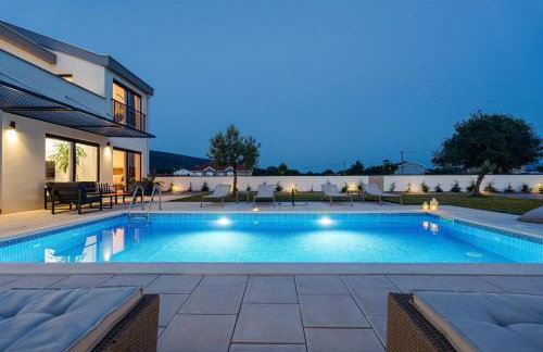 Villa Anja is a 4 bedroom villa with a 32 sqm heated pool near Imotski - Foto 31