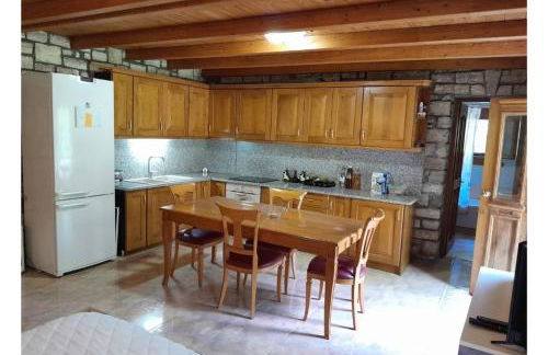 Tsarouxi village 2 - Photo 4