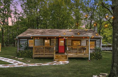 Modernized Log Cabin w Hot Tub Fire Pit & Views - Photo 25