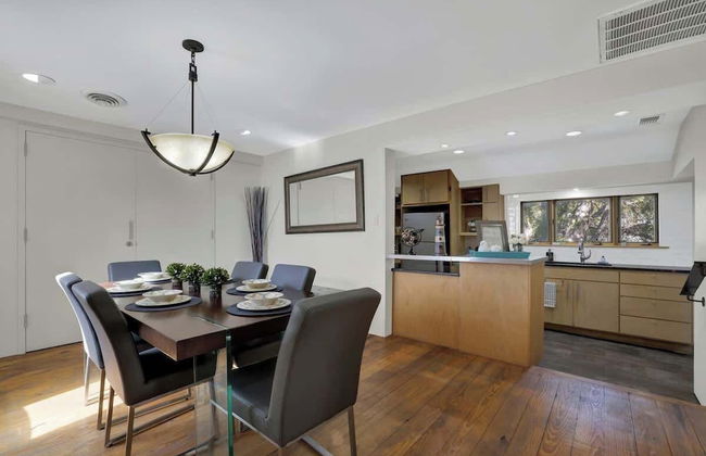 406 Lodge-a: Hot-tub & 2 Blks to Main St - Foto 3