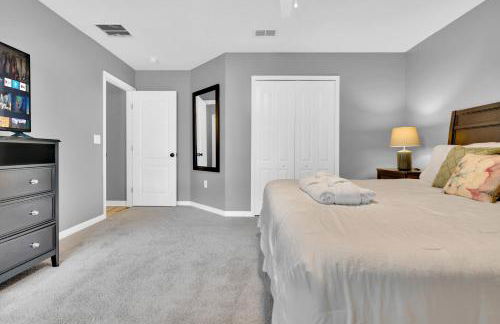 Stunning West Haven Villa with Private Pool Spa and Balcony Near Disney - Foto 55