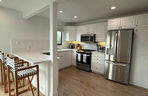 Modern Laguna Beach Duplex - Prime Location! - Foto 21