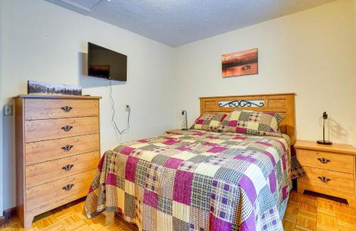 Cabin with Deck about 3 Mi to Apple Valley Lake! - Photo 15