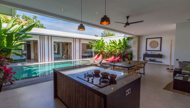 Villa Lys by Alfred in Bali - Charming 3BD Villa w Pool View Near Berawa Beach - Foto 5, Habitación