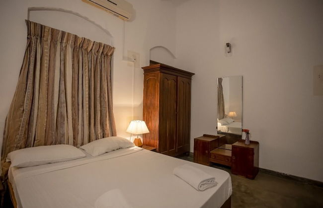 Serenity Lake Front Villa - Foto 37