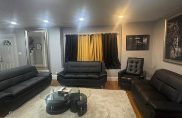 Newly Renovated Single Family Home - Foto 65