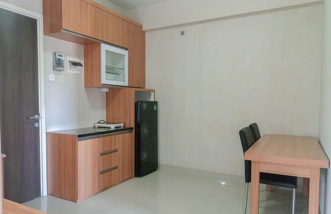 Comfort And Minimalist 1Br At Student Castle Yogyakarta Apartment - Foto 12