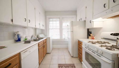 Elegant 1BR King Condo, Elizabeth-Plaza Midwood - Foto 3