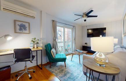 Cozy 1 bed, 1 bath in Brookline Village - Foto 3