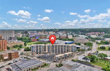 Stay in Cleveland mins to Cleveland Clinic, Hospitals, Museum, Universities & Downtown - Foto 51