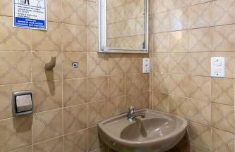 Casa Lindíssima e Espaçosa com 2 Piscinas - Adulto e Infantil, Perto da Praia, Opção da Piscina Adulto Aquecida Cobrado à Parte, 4 Quartos Frente as Piscinas, Área Gourmet Completa com Churrasqueira, Forno e Fogão a Lenha, Mesa de Bilhar, Lareira na Sala - Photo 31