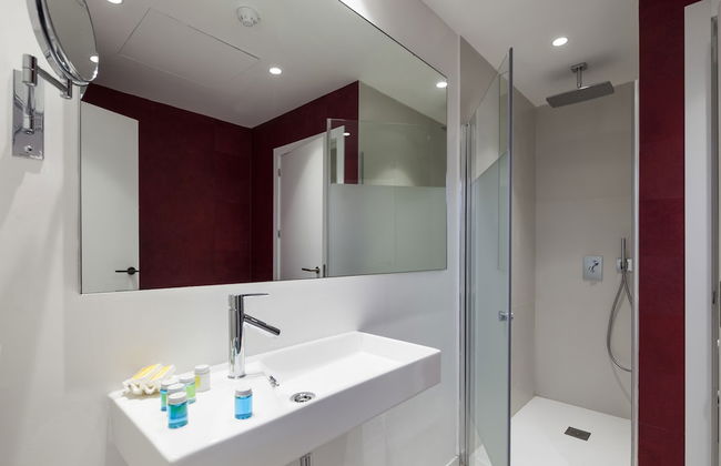 Sud Ibiza Suites - Photo 40