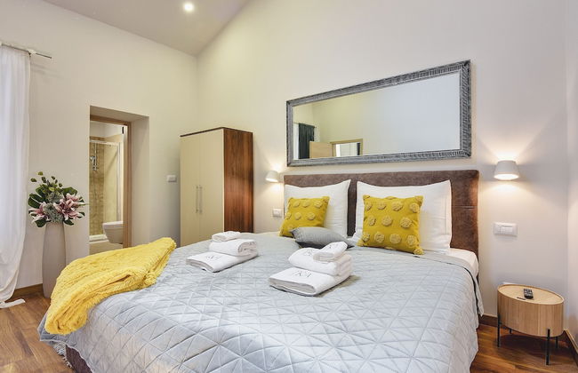 D&A Central Luxury Apartments - Photo 4