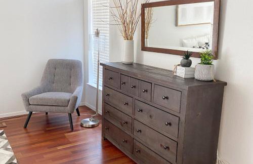 3 B 2 BA home in a Serene, quiet cul de sac - Foto 16