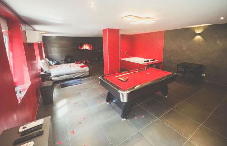 Le Confiden'spa Loft 55m2 Jacuzzi - Billard - Cheminée - Terrasse - Foto 2