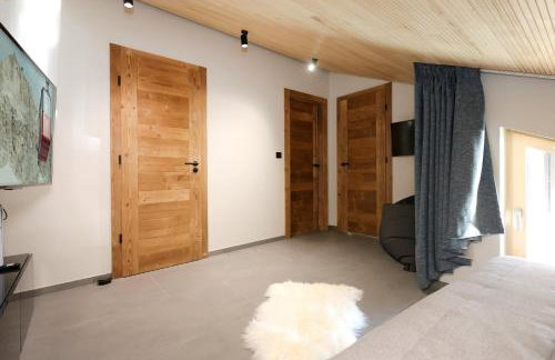 Chalets Horizon Blanc - Vue exceptionnelle Loup Blanc -Sauna extérieur Ours des Glaces -5 étoiles - Foto 78